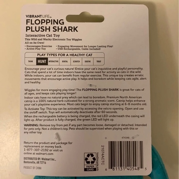 Catnip shark cat toy - Picture 3 of 3